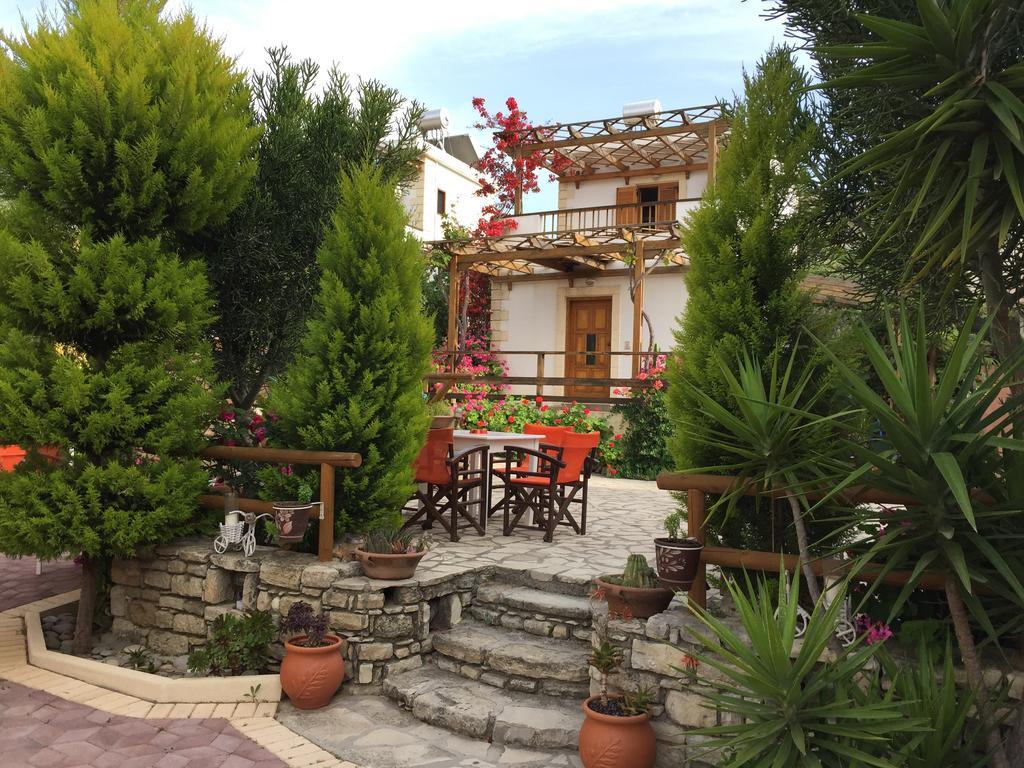 Vrisi Apartments & Villa Pitsidia Dış mekan fotoğraf